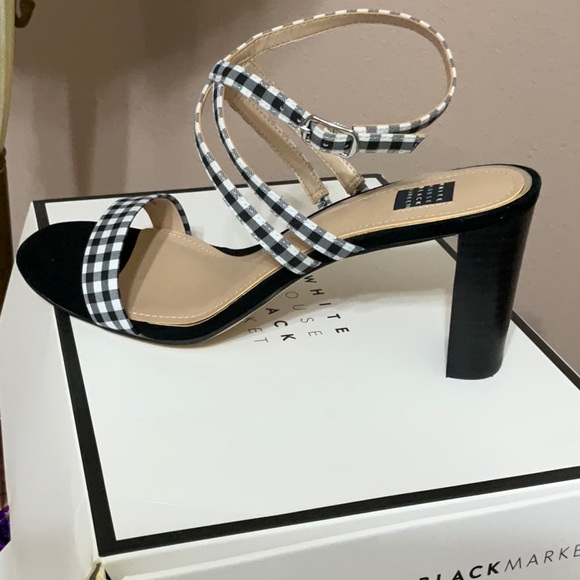 White House Black Market Black and White Heels - Picture 2 of 5